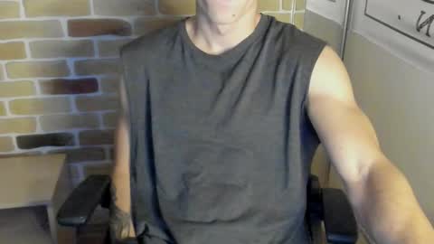 yo online show from October 5, 7:40 pm