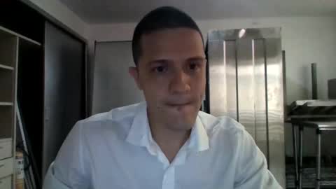 idris izan online show from October 27, 2:41 pm