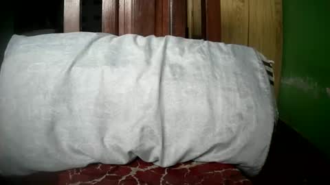 Nicolas online show from February 7, 2:29 am