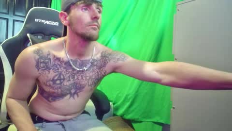 Amiri Roue online show from November 19, 4:18 pm