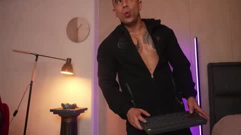 Igor scott online show from February 5, 3:13 am