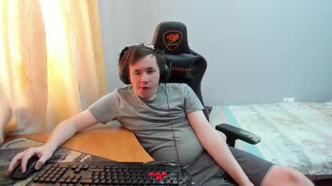 iliaskris online show from February 12, 6:41 am