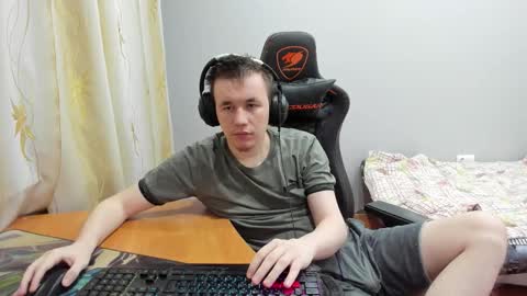 iliaskris online show from November 14, 11:28 pm