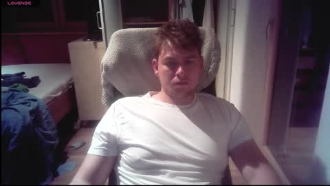 Snapshot of iloveyoutoo2000 chatting on October 8, 5:50 pm iloveyoutoo2000 online show from October 8, 5:50 pm