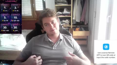 Snapshot of iloveyoutoo2000 chatting on January 4, 2:46 pm iloveyoutoo2000 online show from January 4, 2:46 pm