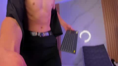 daren online show from April 2, 3:48 am