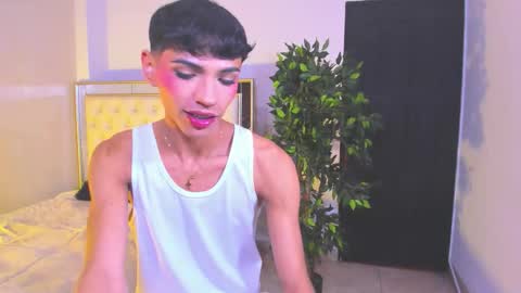 im_sebaslopez online show from December 4, 6:59 pm