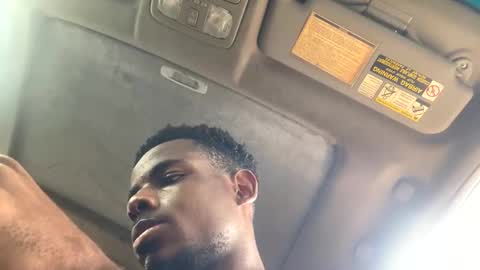 Snapshot of imaking01 chatting on December 12, 11:29 am imaking01 online show from December 12, 11:29 am