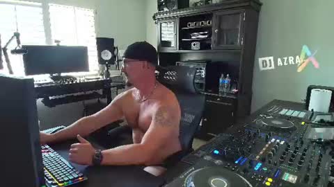 DJ Azra online show from June 21, 10:59 pm