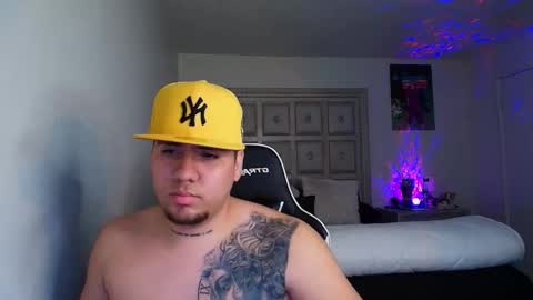 imjosue online show from January 11, 1:43 am