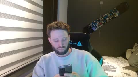 immumu online show from February 2, 9:45 pm