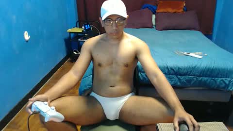 incrediballz online show from October 15, 2:30 am