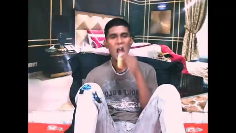 BabyFace online show from May 18, 5:57 am