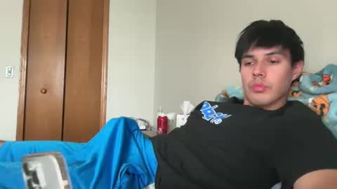 Snapshot of infamouslucas chatting on December 21, 8:10 pm Lucas online show from December 21, 8:10 pm