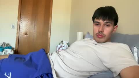 Snapshot of infamouslucas chatting on March 2, 7:41 pm Lucas online show from March 2, 7:41 pm