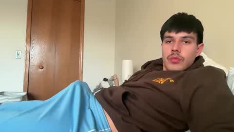 Snapshot of infamouslucas chatting on March 7, 11:26 pm Lucas online show from March 7, 11:26 pm