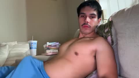 Snapshot of infamouslucas chatting on September 28, 6:55 am Lucas online show from September 28, 6:55 am