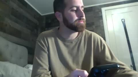 Snapshot of inmybackyard chatting on December 22, 5:23 am InMyBackyard online show from December 22, 5:23 am