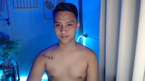 Neil online show from December 21, 9:15 pm