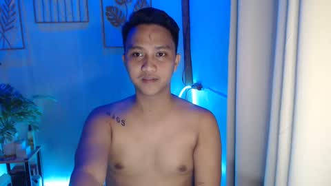 Neil online show from January 4, 8:17 am