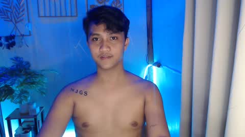 Neil online show from December 19, 9:18 am