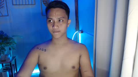 Neil online show from December 29, 10:12 am