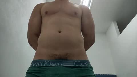 INSTAGRAM  camilodlx online show from February 6, 3:42 pm