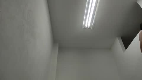 INSTAGRAM  camilodlx online show from February 11, 3:39 pm