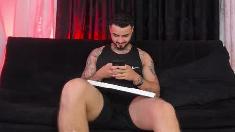 Brayan Chavez online show from January 19, 4:04 am