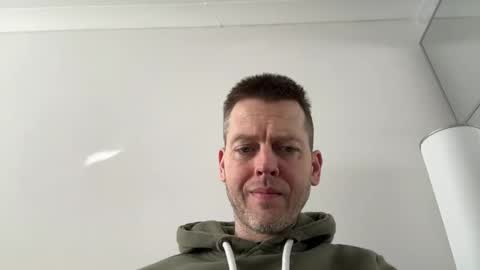 InterestedHun online show from March 7, 10:45 am