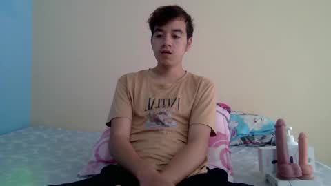 irondante01 online show from March 12, 1:08 pm