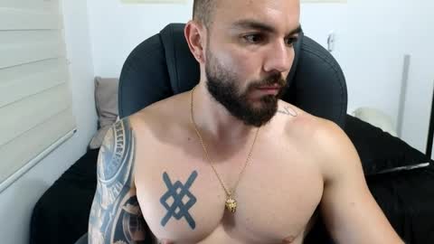 Isaac carter online show from April 1, 12:12 am