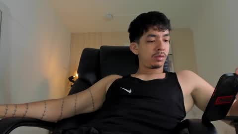 isaac_cryston online show from December 22, 8:06 pm