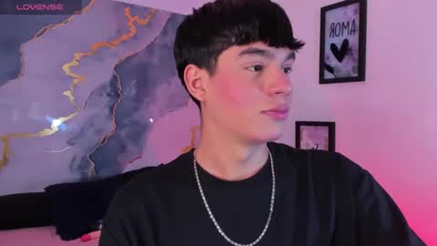 Isaac Kurtt online show from December 13, 8:04 pm