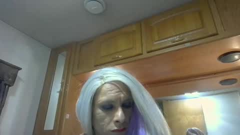 IsabellaaSkye online show from November 19, 2:22 am