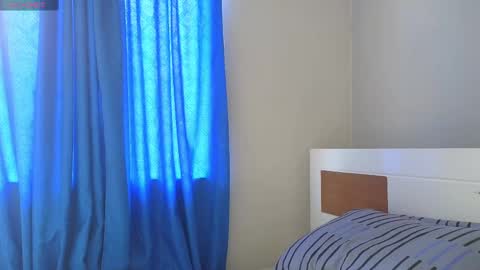 isais hunt online show from March 8, 3:33 pm