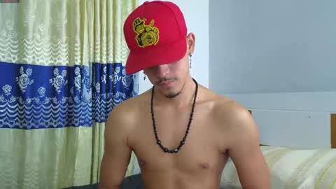 isais hunt online show from October 18, 2:05 am