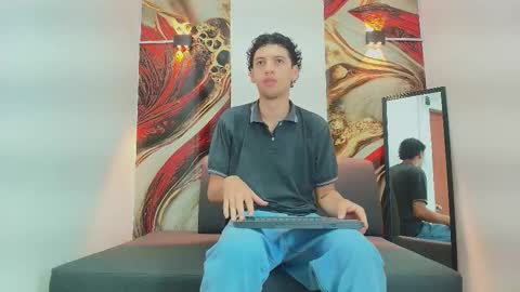 Snapshot of israel_gray chatting on October 25, 9:16 pm Israel online show from October 25, 9:16 pm