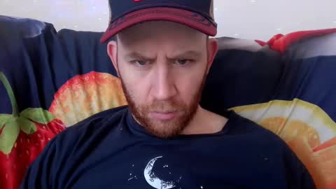 Tall Jewish Ginger DOM online show from December 3, 10:26 am