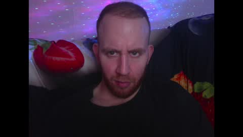 Tall Jewish Ginger DOM online show from December 10, 12:02 am