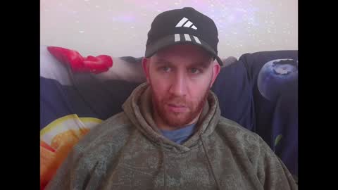 Tall Jewish Ginger DOM online show from December 15, 10:07 am