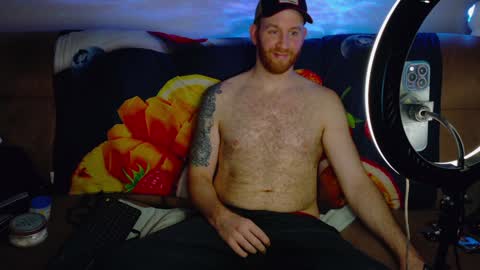 Tall Jewish Ginger DOM online show from January 3, 3:12 pm