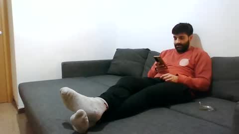 italianboybcn online show from December 23, 10:23 pm