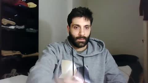 italianboybcn online show from January 26, 6:48 pm