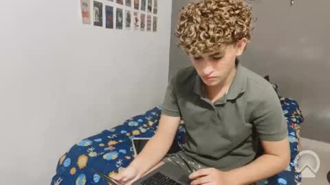 inicke online show from April 30, 3:02 am