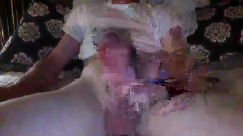 Snapshot of itsasecretttt chatting on February 15, 5:09 am itsasecretttt online show from February 15, 5:09 am