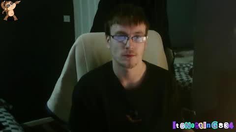 Snapshot of itsnotting834 chatting on February 11, 10:18 pm    online show from February 11, 10:18 pm
