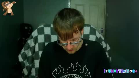 Snapshot of itsnotting834 chatting on October 20, 7:07 pm    online show from October 20, 7:07 pm