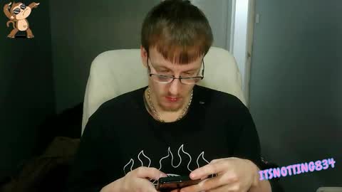 Snapshot of itsnotting834 chatting on September 22, 8:52 pm    online show from September 22, 8:52 pm