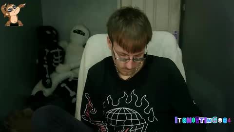 Snapshot of itsnotting834 chatting on October 8, 9:30 pm    online show from October 8, 9:30 pm